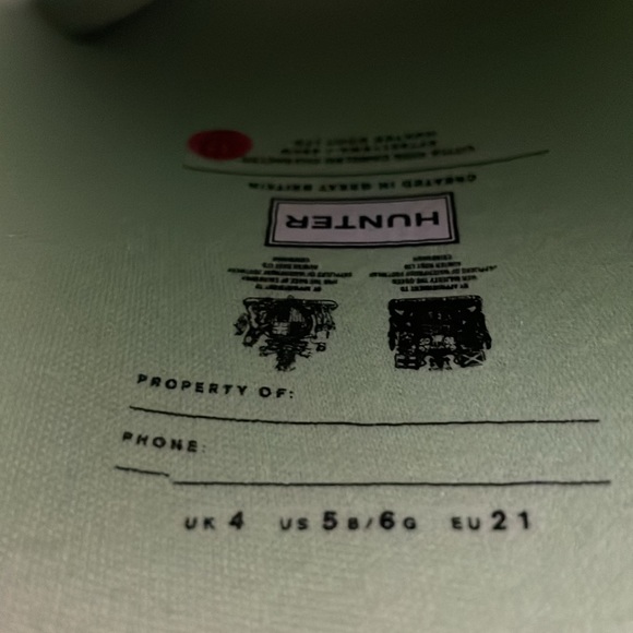 Hunter NWT baby boy or girl size 5 green chameleon character rain boots! - Picture 10 of 11